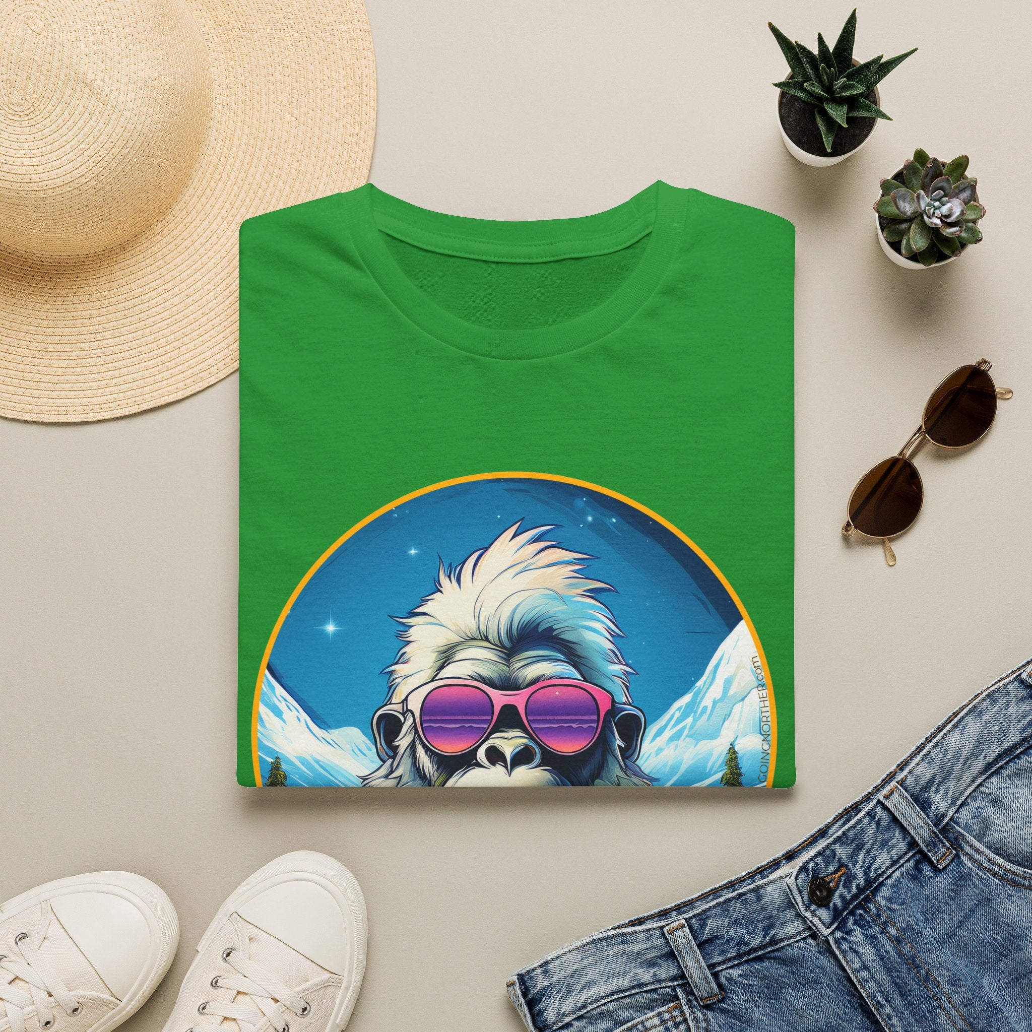 Going Norther - Bigfoot T-Shirt - Retro Styled Sasquatch