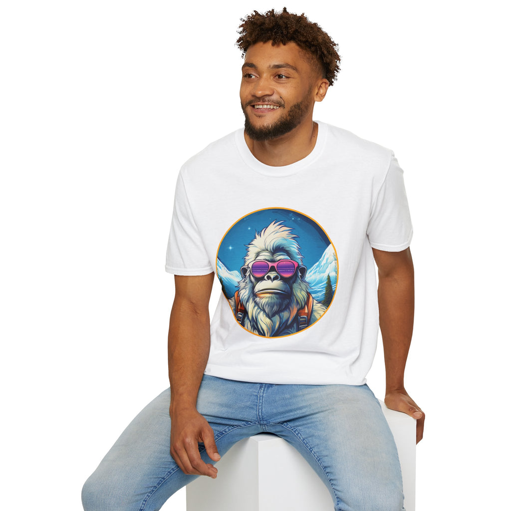 Going Norther - Bigfoot T-Shirt - Retro Styled Sasquatch