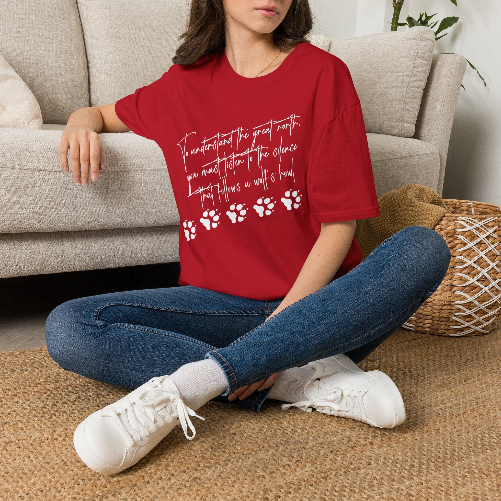 T-Shirt — "To Understand the Great North" Wolf Paw Graphic Tee