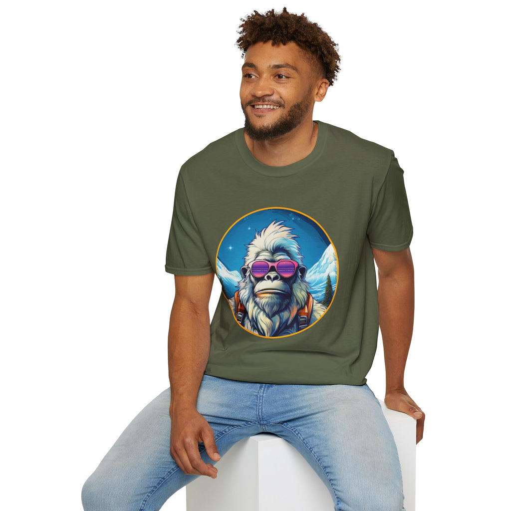 Going Norther - Bigfoot T-Shirt - Retro Styled Sasquatch