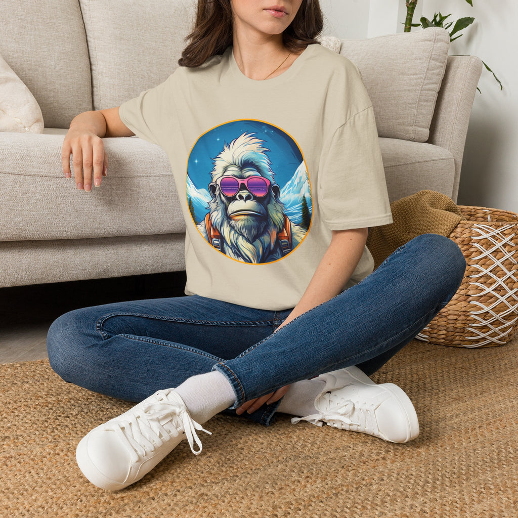Going Norther - Bigfoot T-Shirt - Retro Styled Sasquatch