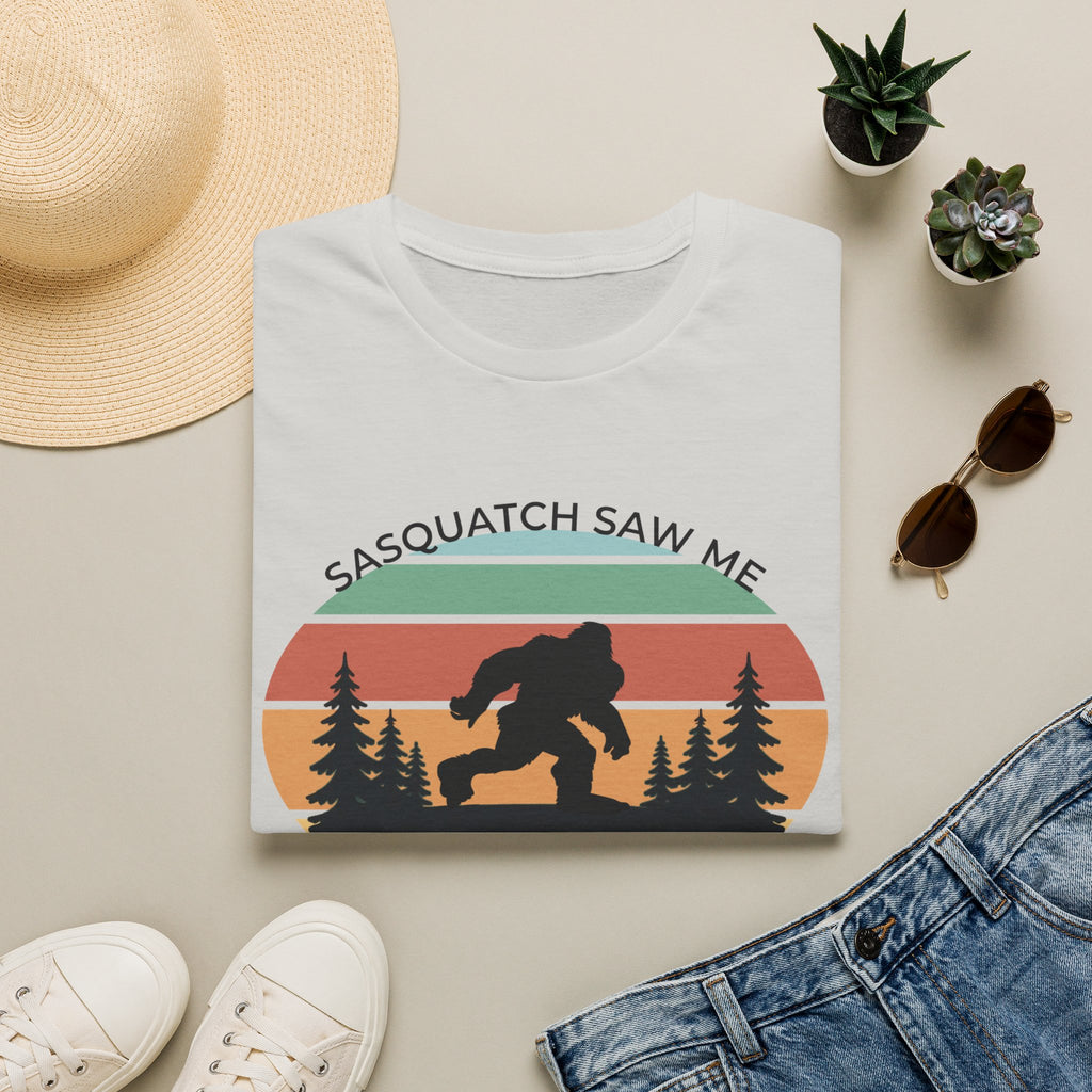 Sasquatch Saw Me - But Nobody Believes Him T-Shirt