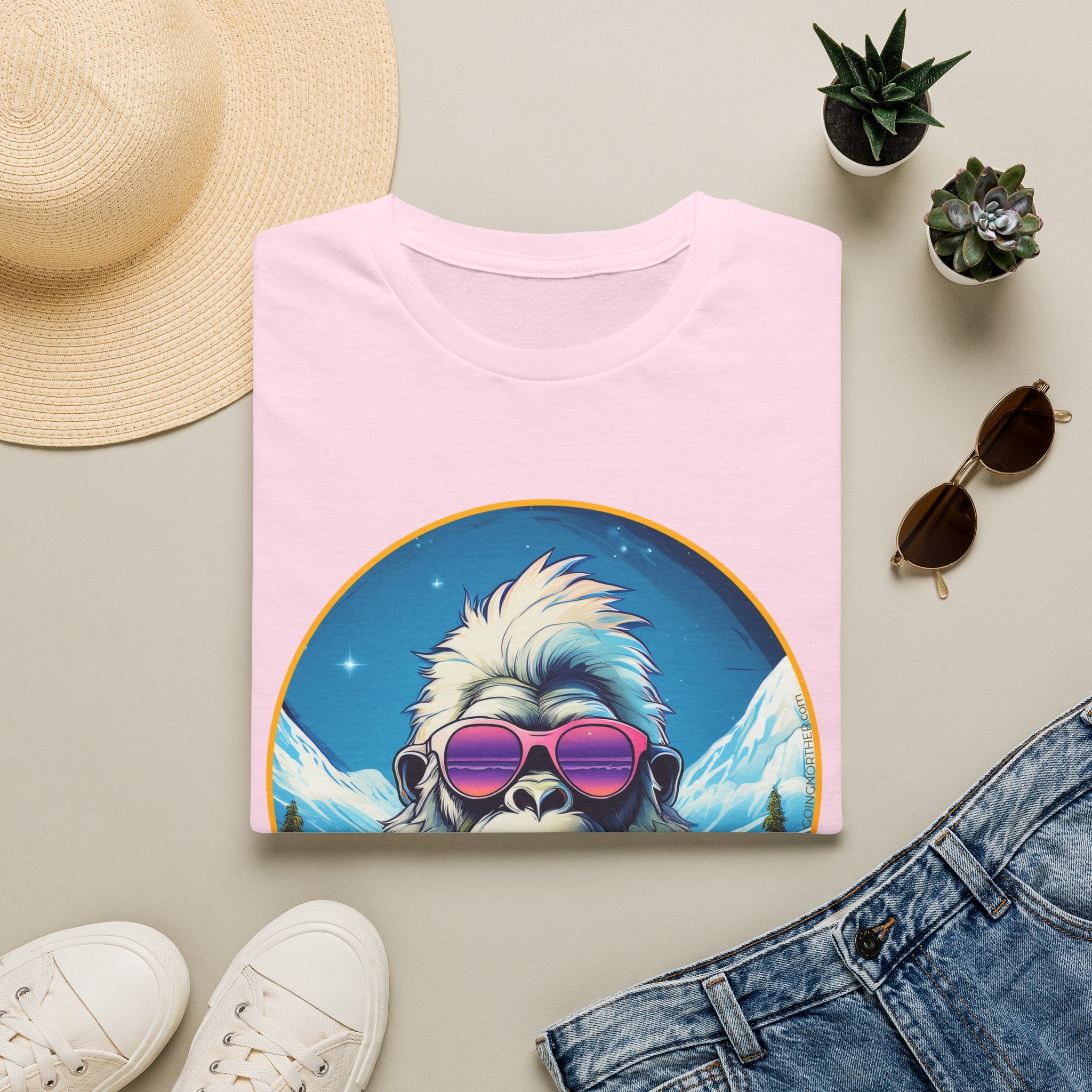 Going Norther - Bigfoot T-Shirt - Retro Styled Sasquatch
