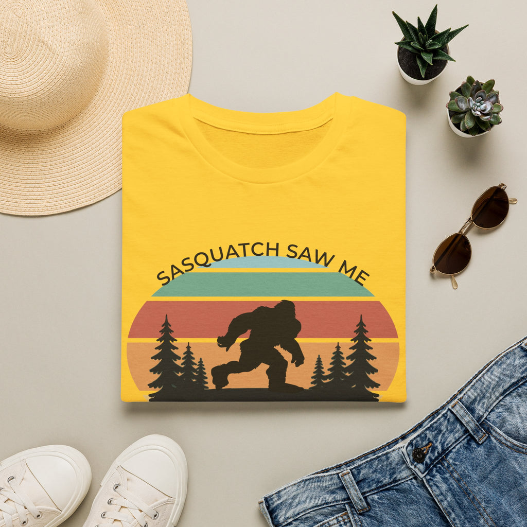 Sasquatch Saw Me - But Nobody Believes Him T-Shirt